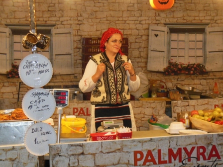 GALERIE FOTO DE WEEKEND: Nu ratați produsele tradiționale din centrul Câmpulungului!