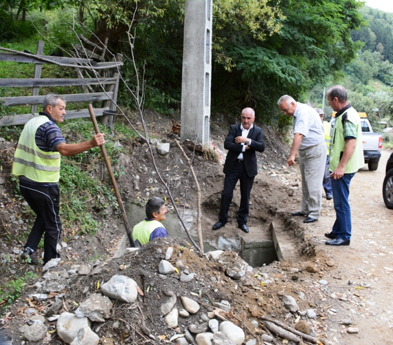 Se asfaltează drumul Dragoslavele-Cetățeni-Stoenești