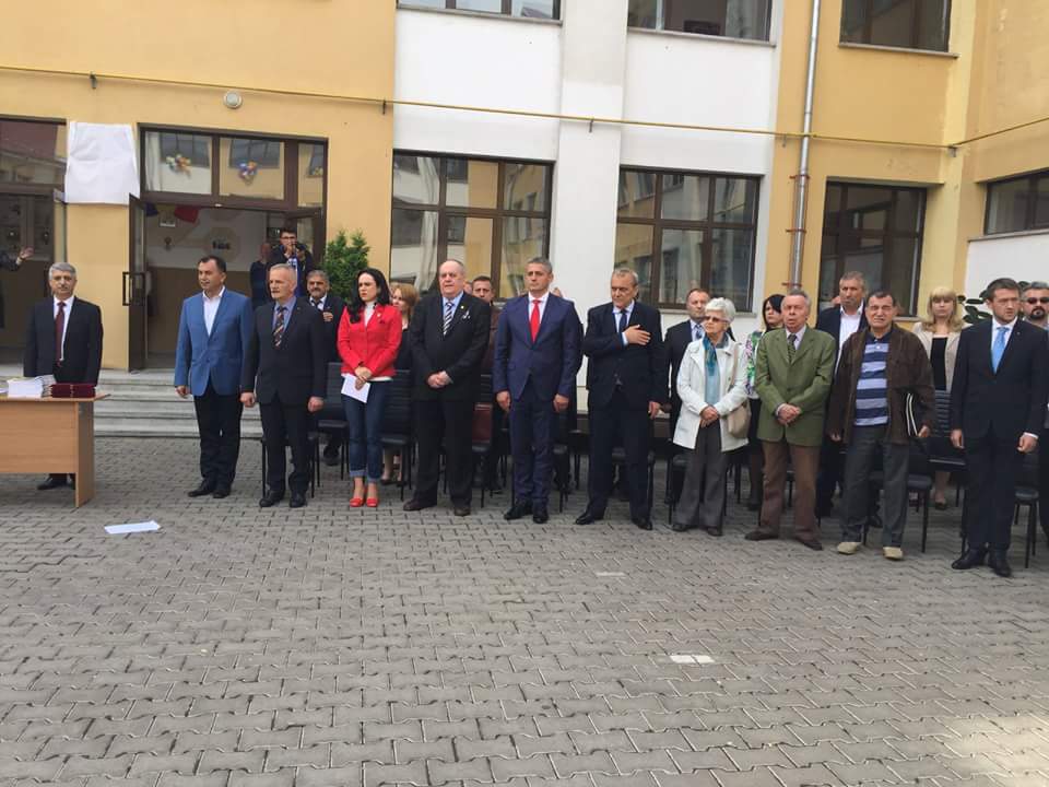 MIOVENI: Dublu eveniment la Liceul Teoretic ,,Iulia Zamfirescu”