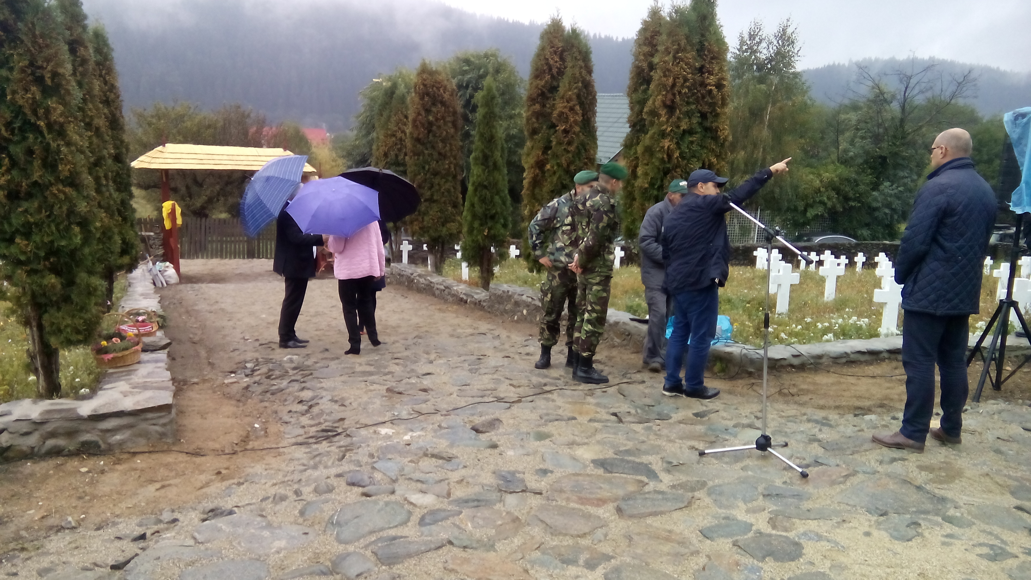 Depuneri de coroane la Cimitirul Internațional de Onoare din Lerești!