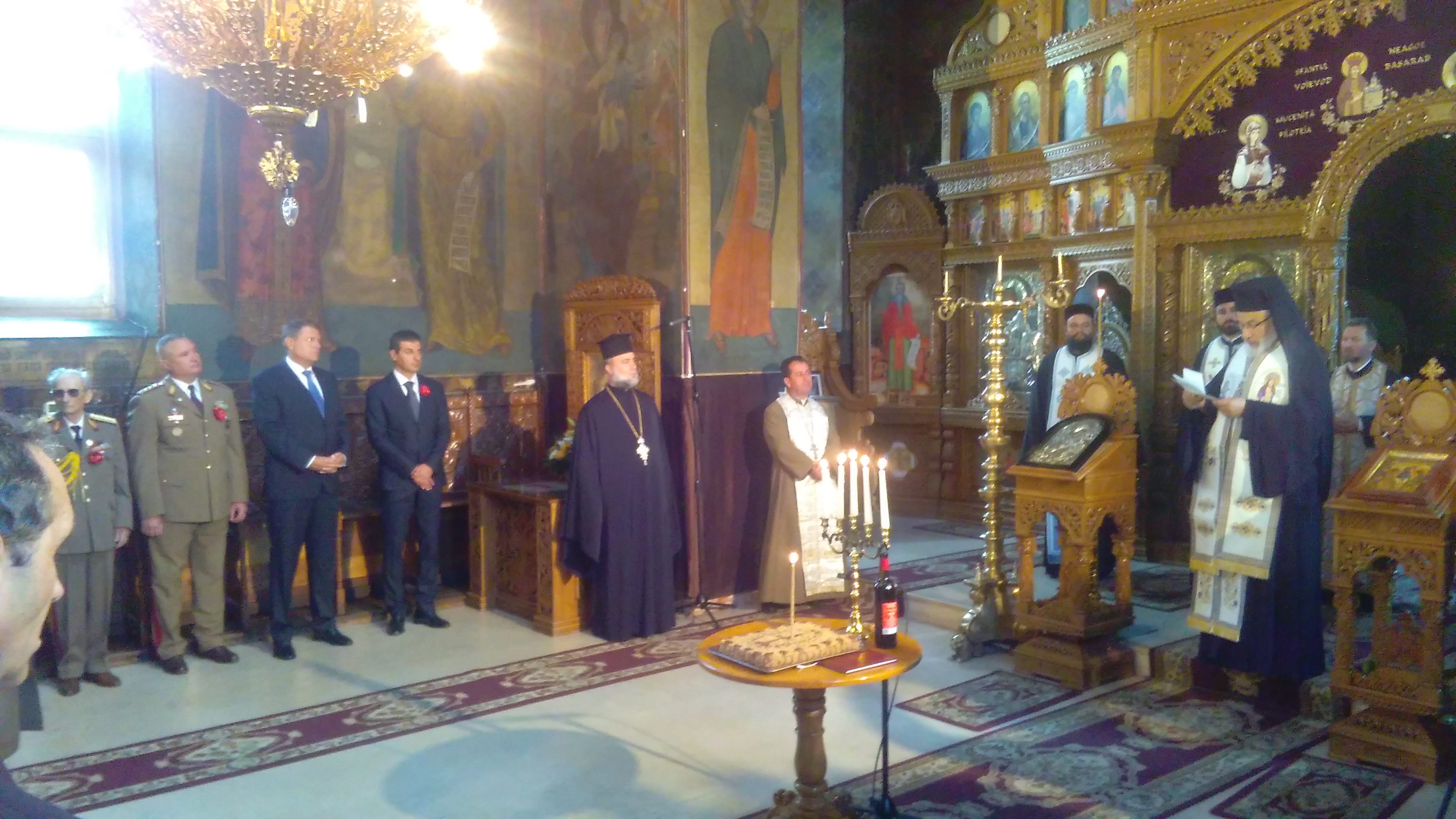 VIDEO: Președintele României la mânăstirea Negru Vodă!