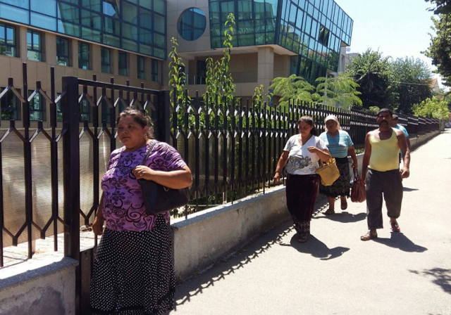 38 de persoane au fost reţinute în cazul sclaviei!