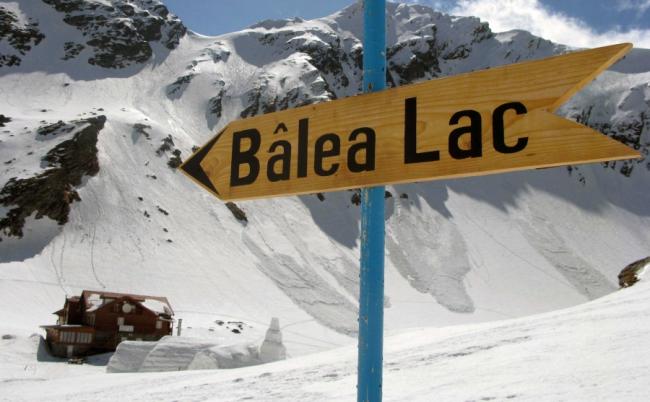 Transfăgărășanul sub zăpadă! Între Bâlea Lac şi Bâlea Cascadă nu se circulă!