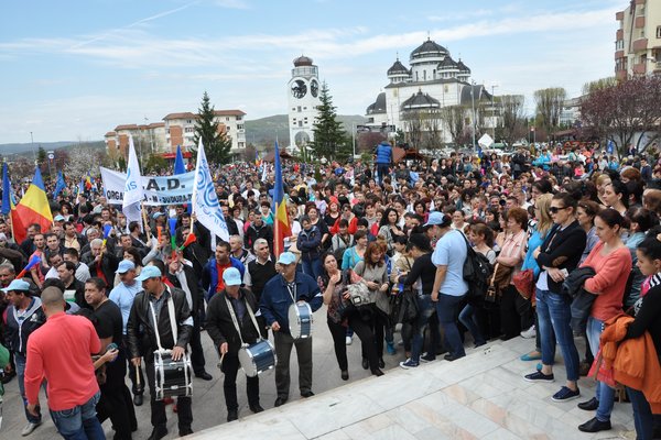 Sindicaliştii de la Dacia se pregătesc pentru un miting de proporţii!