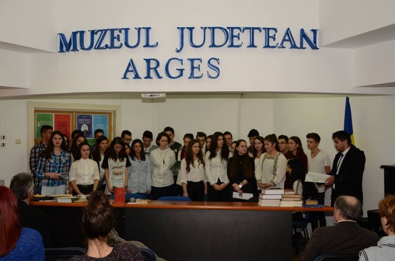 Simpozion dedicat lui Mihai Eminescu la Muzeul Județean Argeș