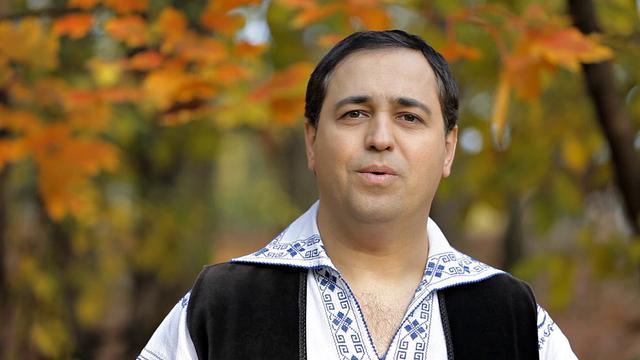 Nicolae Datcu a întreţinut atmosfera la Poienarii de Muscel