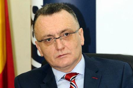 Ministrul Educaţiei sprijină terminarea construcţiei la Campusul Universităţii din Piteşti!