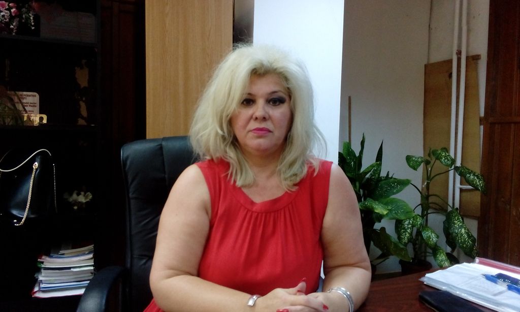 Un telefon, un post de director şi un scandal…
