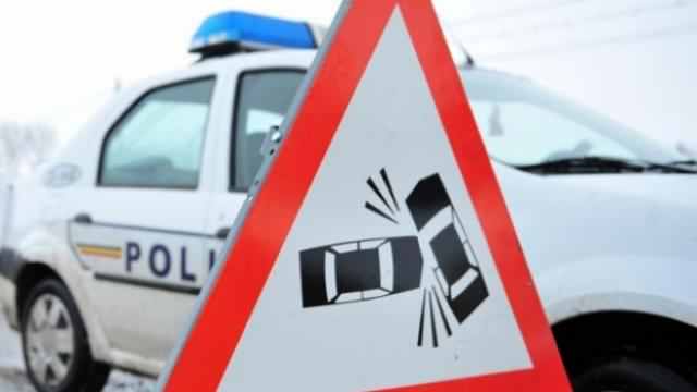 O mașină de la Crima Organizată bușită pe DN 73