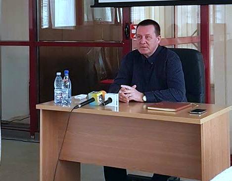 Universitatea din Piteşti promite studenţilor un cămin nou!