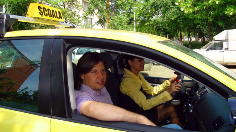Începe examinarea pentru obținerea permisului auto în Argeș