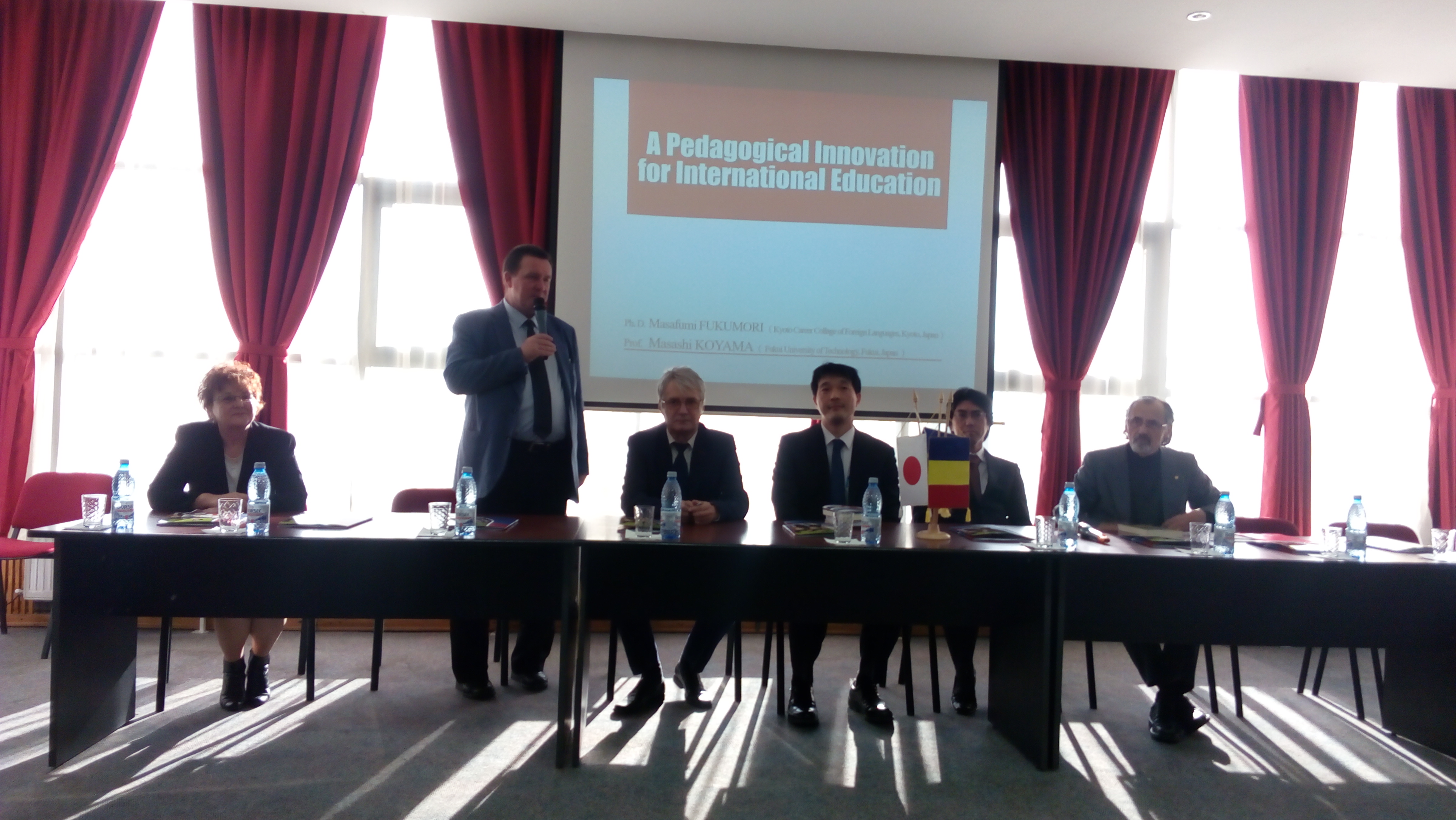 Japonezii în vizită la Universitatea din Pitești