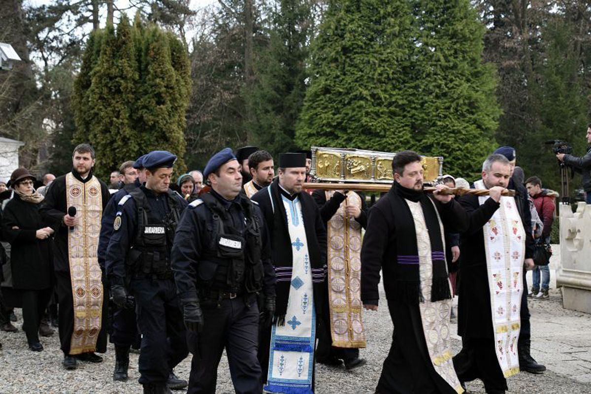 Jandarmii argeşeni vor asigura măsuri de ordine în perioada 14-15 august 2017 în Curtea de Argeş