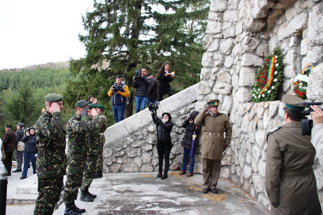 ”Flacăra Centenarului” se aprinde de ziua Armatei la Mausoleul Mateiaș!