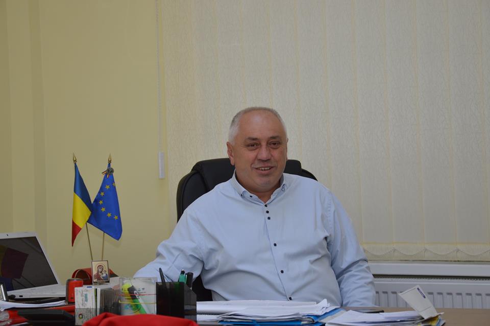 Lereştenii sunt invitaţi să petreacă de 1 decembrie!
