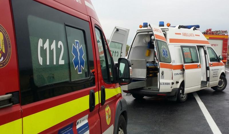 Bicicliști băgați în spital de un șofer neatent!