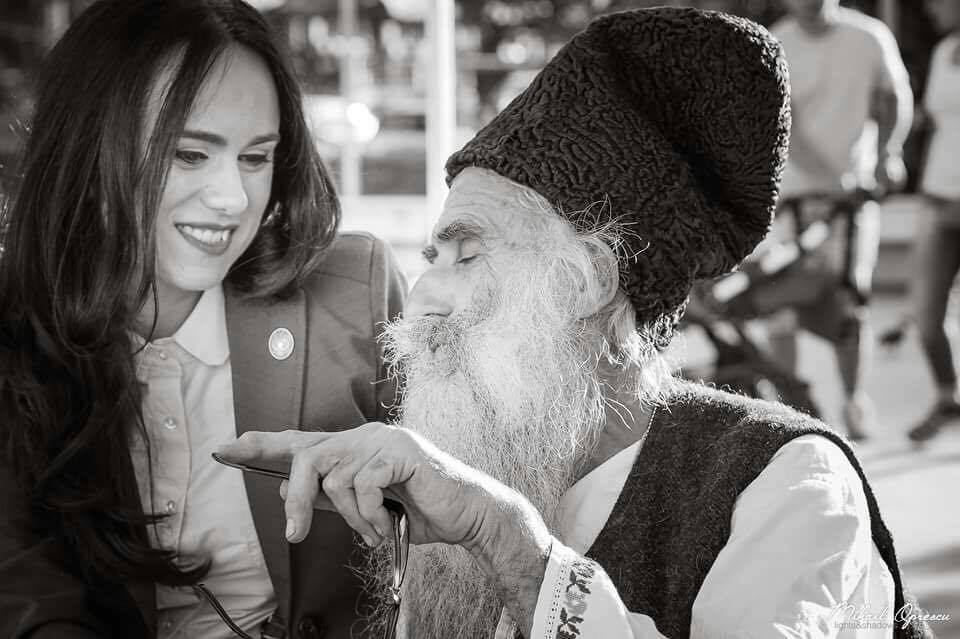 Deputatul Simona Bucura Oprescu sprijină un Consiliu al Înţelepţilor