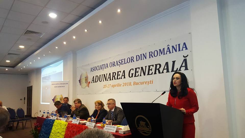 Deputatul Simona Bucura Oprescu va lucra la elaborarea Noului Cod Administrativ al României