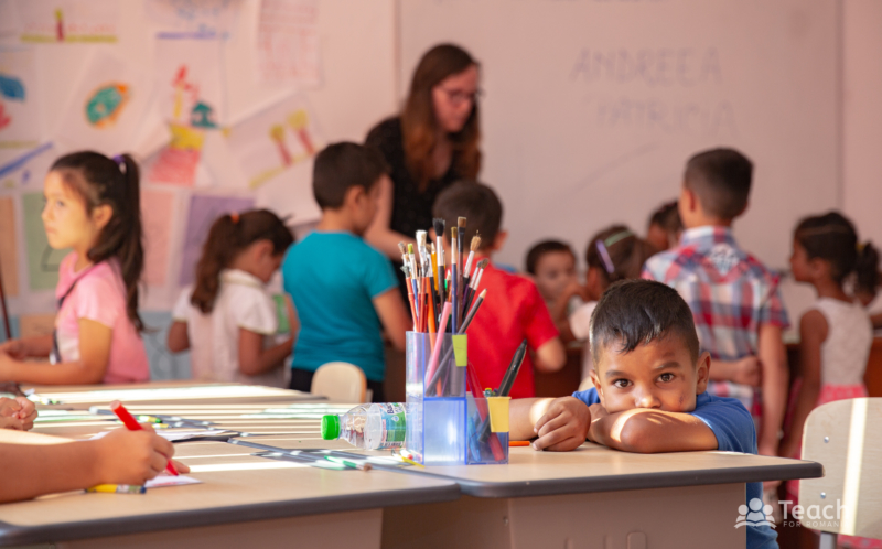 Cu ajutorul clienților săi, Lidl continuă să susțină dreptul la educație de calitate