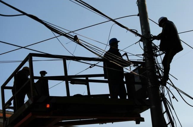 Luni, se oprește curentul electric în Schitu Golești!