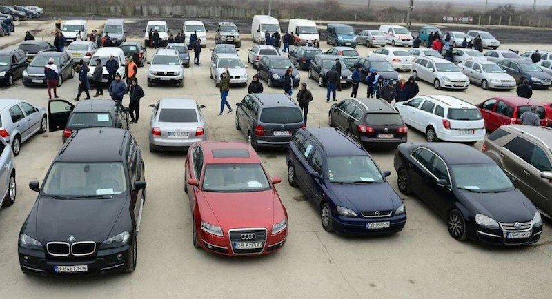 Samsarii de maşini din 12 judeţe luaţi pe sus de poliţişti!