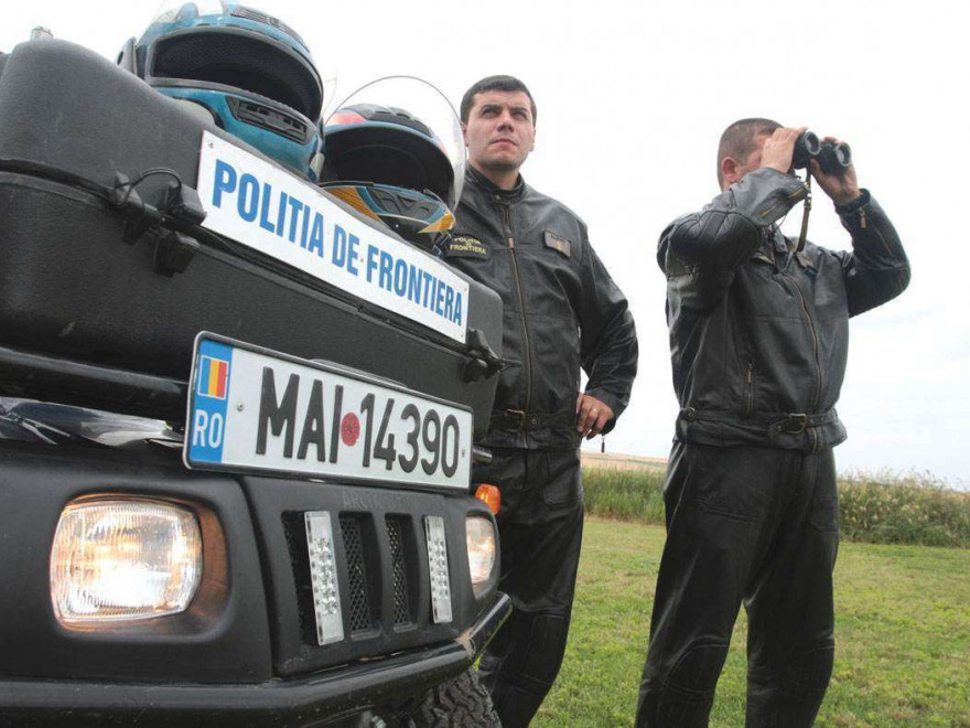 Sute de cetățeni străini cu ședere ilegală în România!