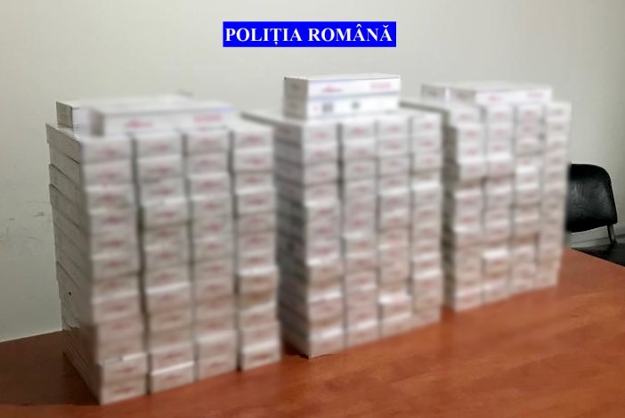 Contrabandişti prinşi de poliţiştii argeşeni!