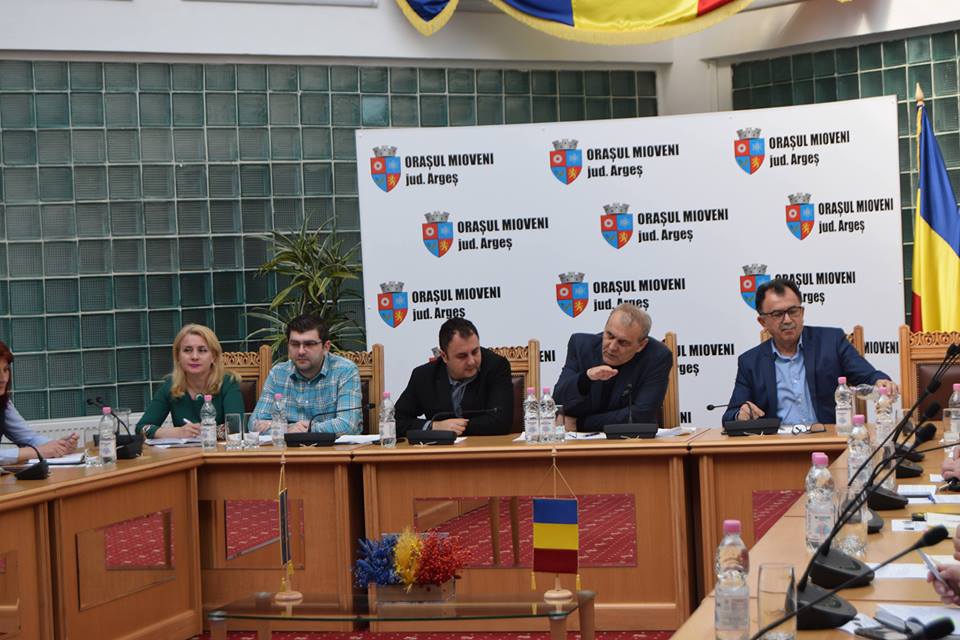 MIOVENI: Prevenirea și combaterea violenței în școli și a delincvenţei juvenile!