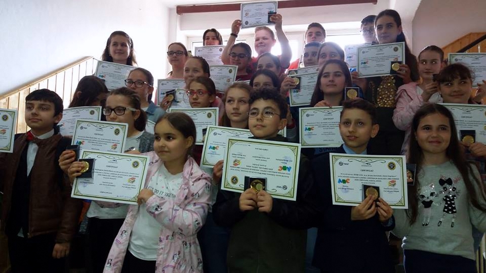 32 de elevi din Muscel uniți într-un Centru de Excelență