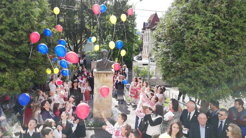 La mulți ani! Școala Gimnazială ,,Oprea D. Iorgulescu” cea mai veche din România