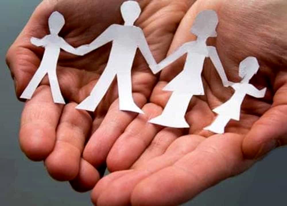 Se caută asistent social! 22 de posturi vacante!