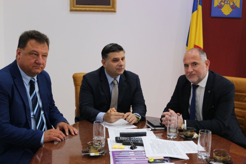 Protocol de Colaborare pentru calificare în domeniul IT şi telecomunicaţii!