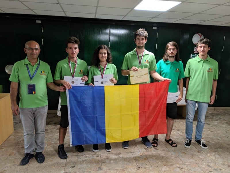 Câmpulungeanul Bogdan Sitaru, medalie de argint la Olimpiada de Informatică a Europei Centrale
