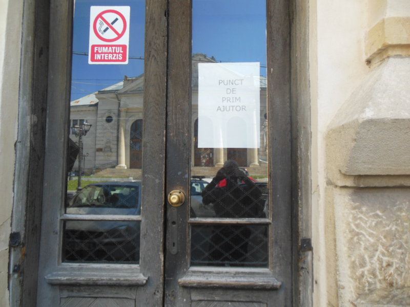 Punct de prim ajutor la primăria Câmpulung