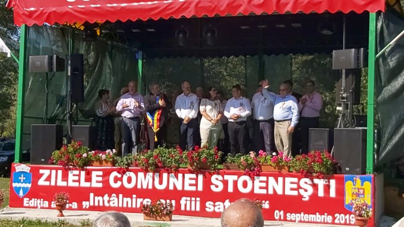 Zi de mare sărbătoare în comuna Stoeneşti!