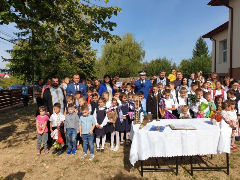 Jandarmii argeșeni – prezenți la deschiderea noului an școlar