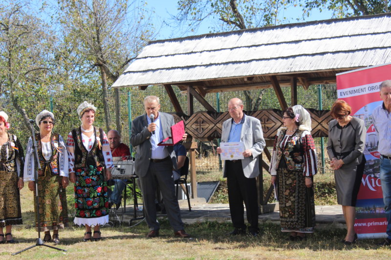 Concurs de zacuscă, dulceață și murături, de Ziua Internațională a Persoanelor Vârstnice!