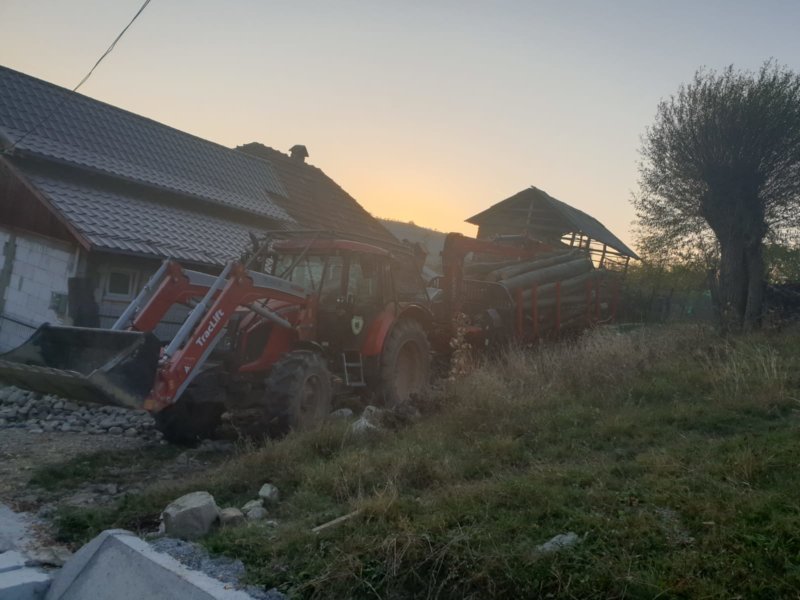 6 metri cubi de lemn, confiscați de jandarmi