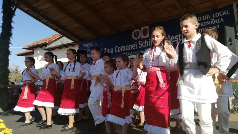 VIDEO: Distracție pe cinste la ziua comunei Schitu Golești!