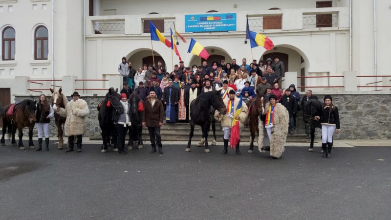 Video: Sărbătoare de 1 decembrie la Lereşti!