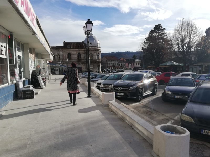 JALE: Câmpulungenilor nu le pasă de nimic, din jurul lor!
