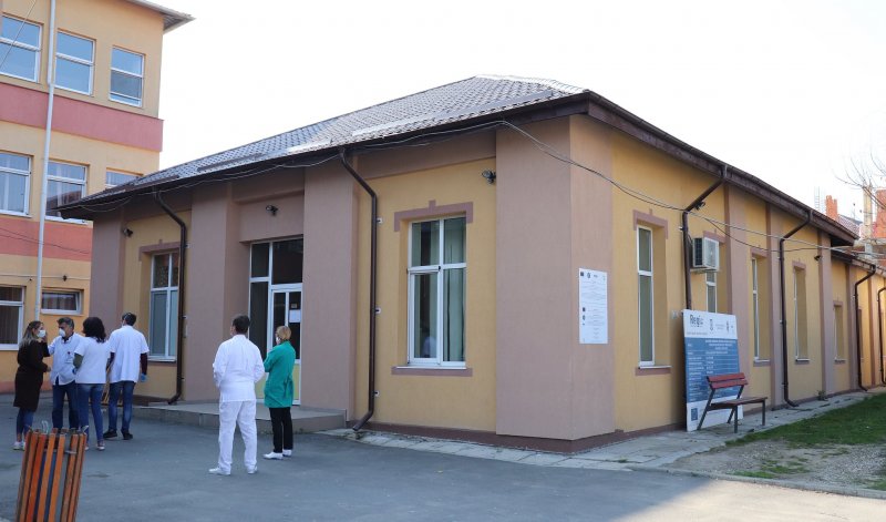 Spitalul orăşenesc Mioveni se pregăteşte pentru a primi persoanele cu simptome de COVID 19!