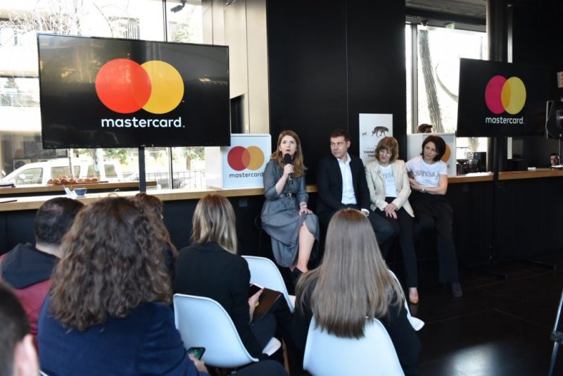 Mastercard se alătură în lupta împotriva COVID-19, cu o donație de 100.000 euro