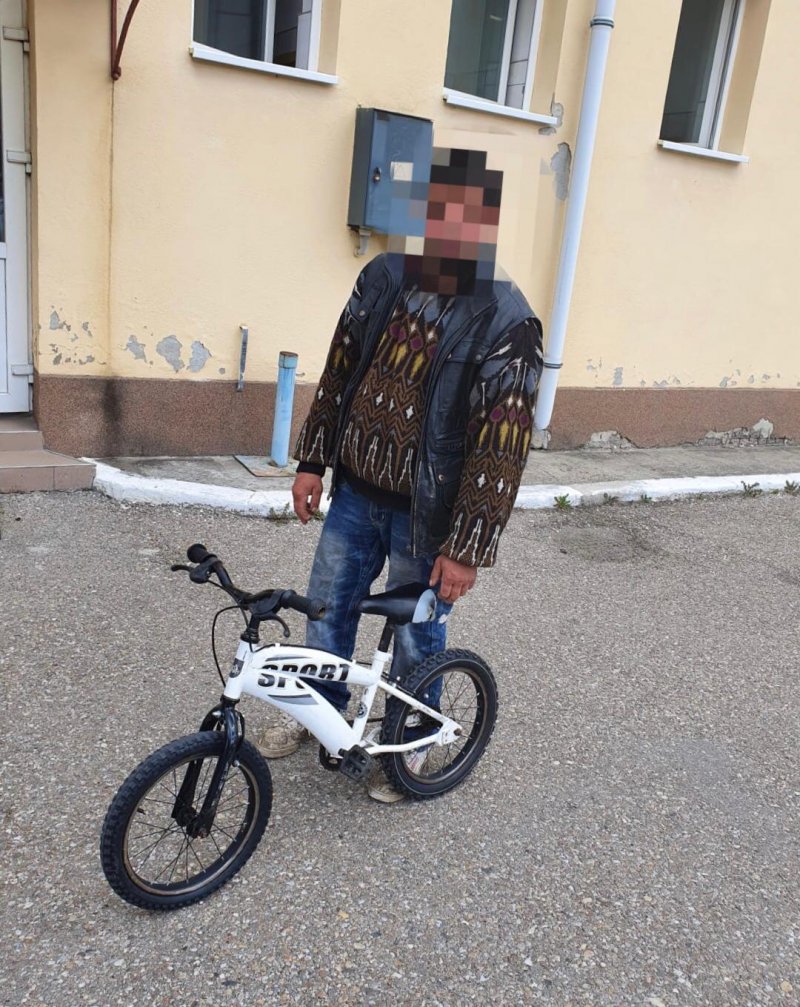 Dosar penal pentru o bicicletă furată
