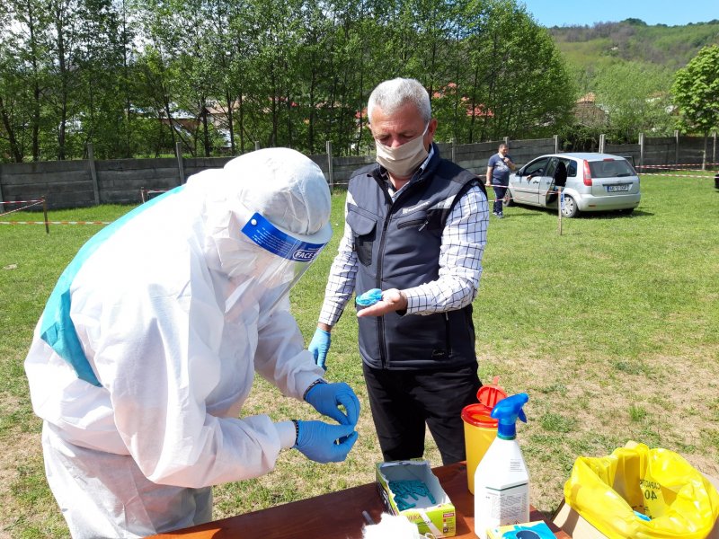 Corbi este prima localitate din Argeș care a început să-și testeze locuitorii pentru Covid 19