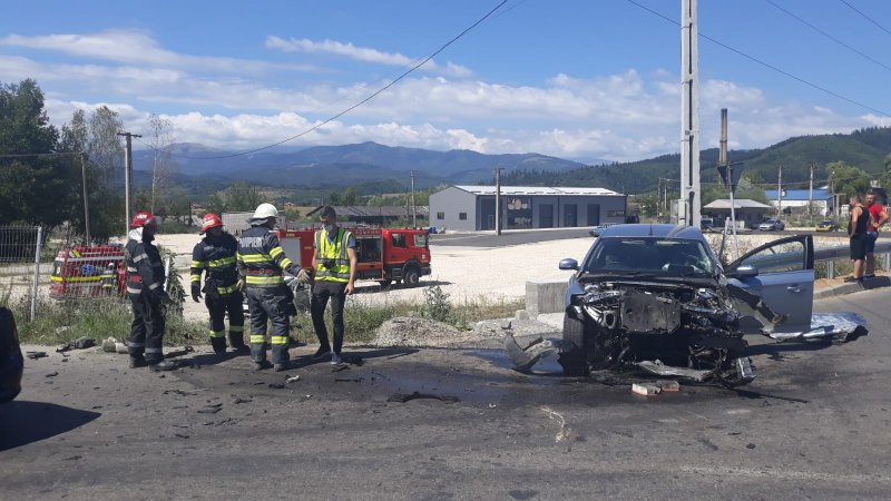 Accident rutier petrecut pe drumul judeţean Câmpulung – Bughea de Jos