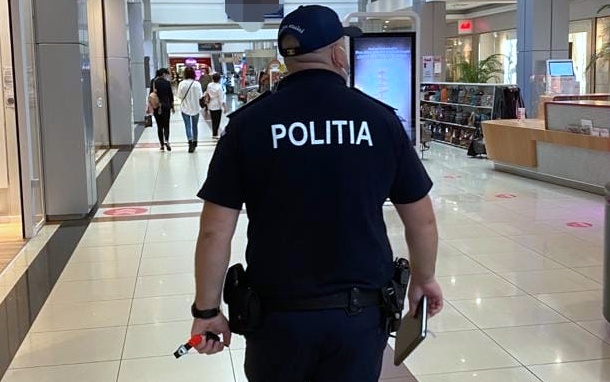Amendat cu 3.000 de lei pentru că a organizat un eveniment privat!