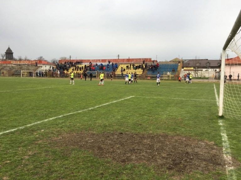 Muscelul Câmpulung este tot pe primul loc după meciul cu Sporting Roșiori!