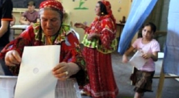Politicienii din Partida Romilor pe liste proprii, la alegerile locale Politicienii din Partida Romilor pe liste proprii, la alegerile locale