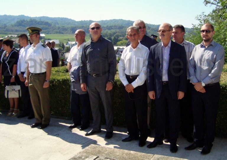 Află cum poate fi schimbat viceprimarul şi consilierul local după noua lege! Află cum poate fi schimbat viceprimarul şi consilierul local după noua lege!